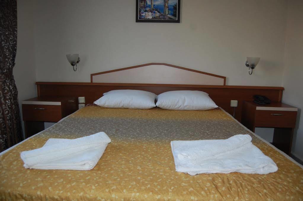 Irem Apart Hotel Μαρμαρίς Εξωτερικό φωτογραφία
